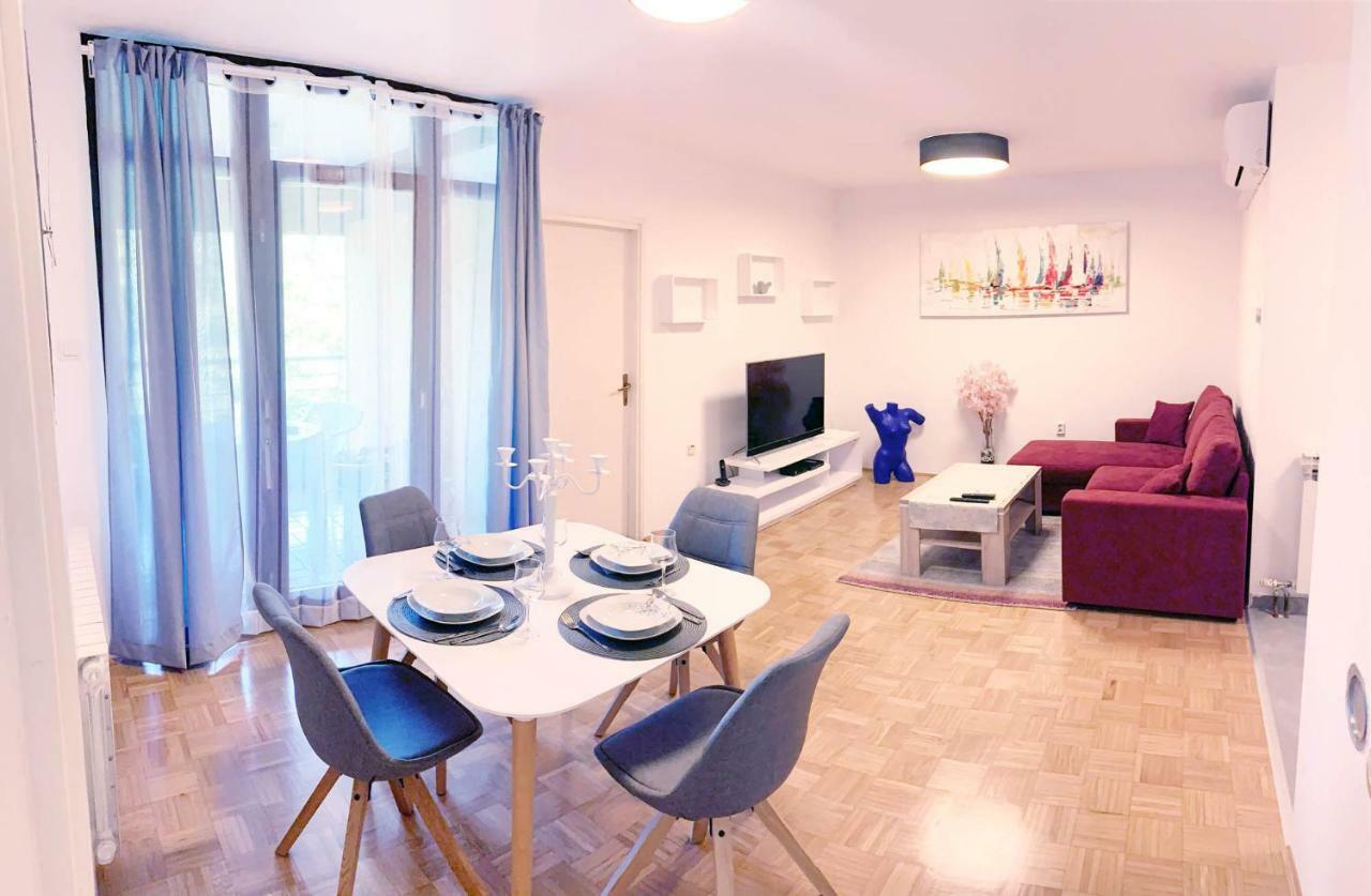 Central Bus Station Apartment Zagreb Buitenkant foto